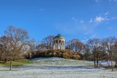 English,Garden,Rotunda,In,Munich,(german).,Famous,White,Gazebo,In